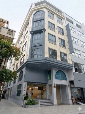 🔥 TÒA NHÀ GÓC 2MT THANG MÁY – NGÔ QUYỀN, TRUNG TÂM Q10 🔥