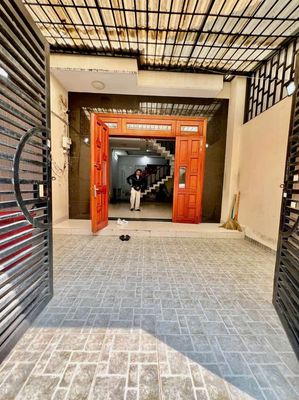 Cho Thuê Nhà DT 5x16m 1Trệt 2Lầu 3Pn 4Wc Sân xe Máy Hẻm Ôtô TL19 Q12