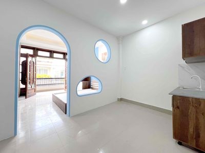 Chính Chủ,Cho Thuê Phòng 45m2 , Full Nội Thất , Ban Công