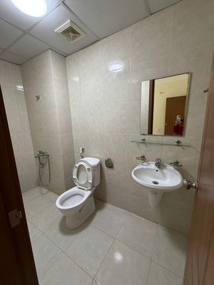 Chính chủ cần cho thuê căn hộ 55m2, 2 ngủ, 2 toilet tại Yên Hoà
