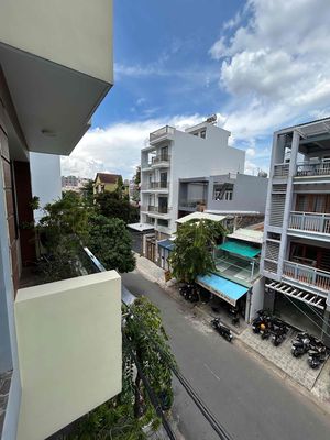Cho thuê nhà nguyên căn trung tâm quận 7
