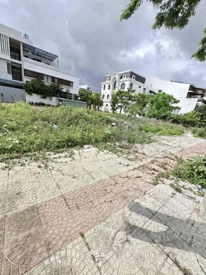 đất cho thuê Đường Nguyễn Đình Thi