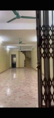 Chính chủ Cho thuê nhà tầng1 50m2 ở tt bộ ytế, núi trúc.Giá 7tr/tháng