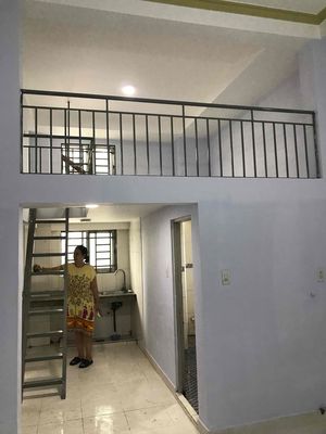 chính chủ cho thuê phòng trọ ngay cầu kênh tẻ giá rẻ