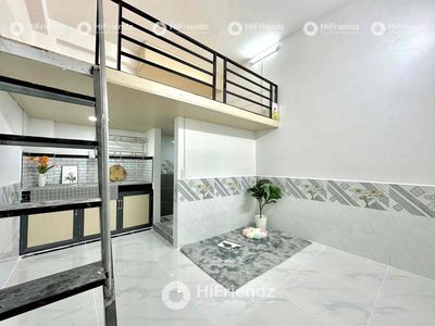 Cho Thuê Duplex Sẵn Nội Thất - Gác Cao,Bảo Vệ 24/7 Ngay Gần Đầm Sen