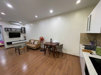 Cho thuê căn hộ Waterfront City, 2 p.ngủ rộng (80m2).