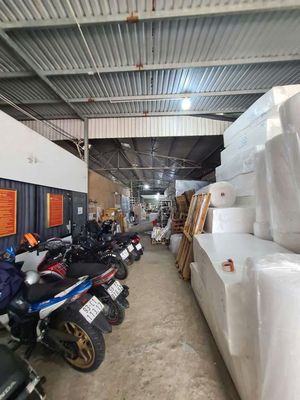 Cần cho thuê kho xưởng đường Trung Mỹ Tây DT 13 x 60