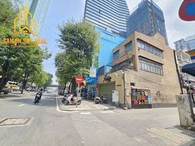 Góc 2MT 9 Lê Thánh Tôn Ngô Văn Năm 500m2 3 Tầng