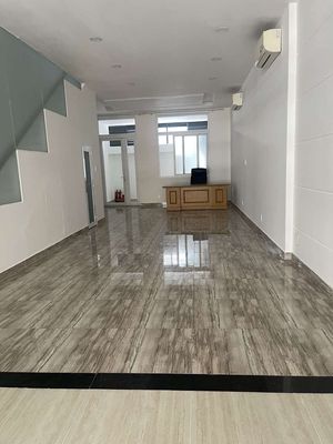 Cho thuê mặt băng tầng trệt