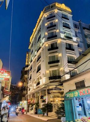 CHO THUÊ MASSAGE, SPA CAO CẤP,.. 300M2 SÀN