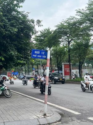 Cho thuê làm nhà hàng, bar Nhật 12 Đào Tấn, 95m, MT 5m, giá 72tr/th