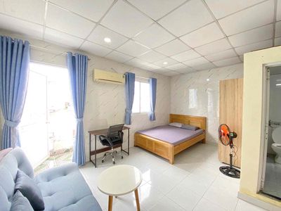 STUDIO BAN CÔNG NGẬP NẮNG – ĐƯỜNG TRƯỜNG SƠN