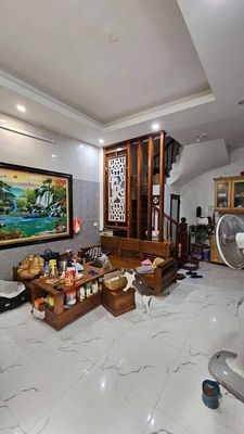 Cần cho thuê nhà nguyên căn 4 tầng tại Lai Xá Hoài Đức 7tr/tháng