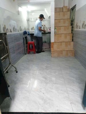 Nhà có nội thất siêu rẻ Nguyễn Thái sơn