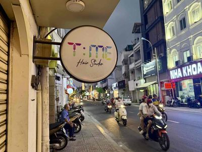 NHÀ MẶT TIỀN KINH DOANH HUỲNH VĂN BÁNH CHÍNH CHỦ CHO THUÊ