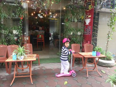 Cho thuê cửa hàng mặt phố Nguyễn Văn Tuyết