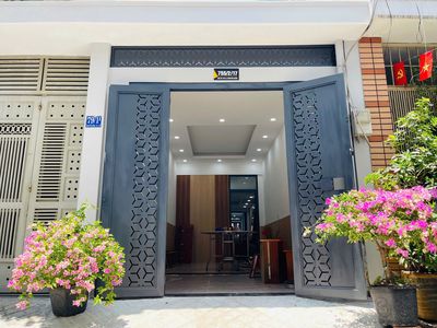 Cho thuê nhà HXH 755/2 Nguyễn Kiệm, P.3, Q.Gò Vấp