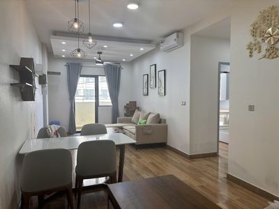 Cho thuê 97m2, 3pn, 2wc, FULL NỘI THẤT sạch sẽ.