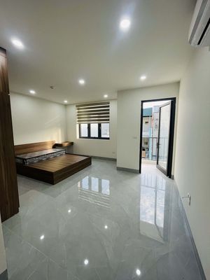 Cho thuê căn hộ cao cấp ở Ngọc Thụy, 80m2, 2N 1K 2WC, full đồ, giá 9tr
