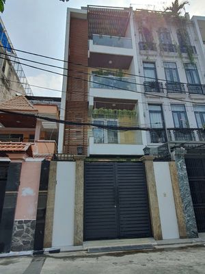 👉 Cho Thuê Nhà MT Bàu Cát 1_4x19m, Trệt 3 Lầu, Có Máy Lạnh.