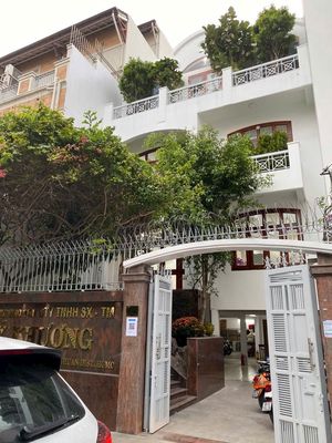 Cho Thuê nhà 39A Cửu Long, Phường 02, Quận Tân Bình.