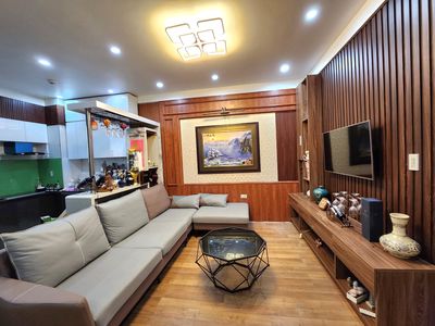 Cho thuê chung cư Lô 27 Lê Hồng Phong