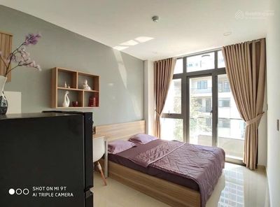 Studio ban công đầy đủ tiện nghi, nhà mới sạch sẽ