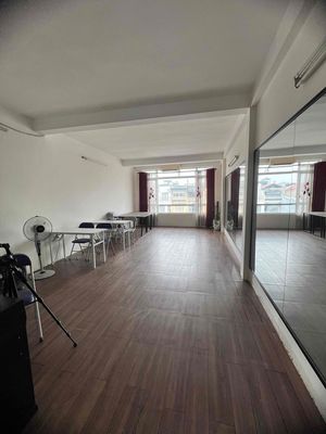 Trống 4 phòng cho thuê