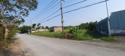 Cho thuê dài hạn đất góc 2 mặt tiền gần cầu Rạch Tam, xã Tân Nhựt