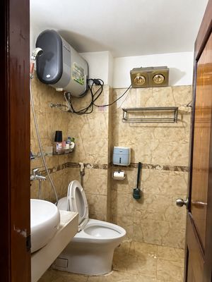 HOÀN KIẾM NGUYÊN CĂN_5 TẦNG_ĐỦ NỘI THẤT