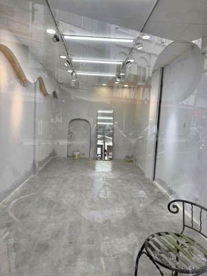  Gần Ngã 4 ! Mặt Tiền Huỳnh Văn Bánh 50m2 Có Gác Ngủ Lại gần Lê Văn Sỹ
