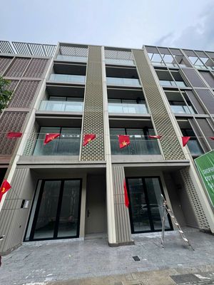 Cho thuê 1 cặp căn LK nhà phố Soho The Global City 10x19 1 trệt 4 lầu