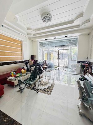 Nhà mới 3pn full nội thất KDC Nam Long