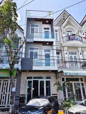 Nhà 2 lầu 4 phòng KDC An Khánh (thuận tiện ở và kinh doanh)