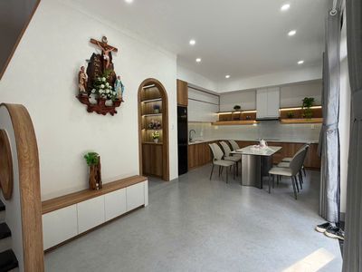 Bán nhà 1 trệt 1 lầu 3PN3WC full nội thất cao cấp sang trọng - ở ngay