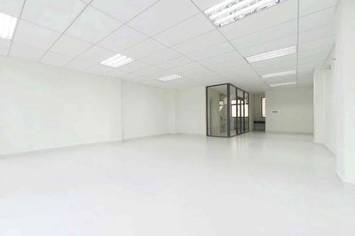 Cho thuê văn phòng/kinh doanh khu đô thị Vạn Phúc
