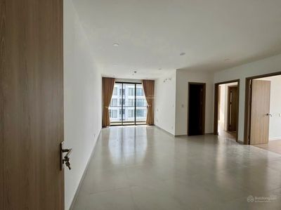 7 triệu/th, 73m2, rèm, máy lạnh, bếp, hút mùi. Xem nhà 24/7