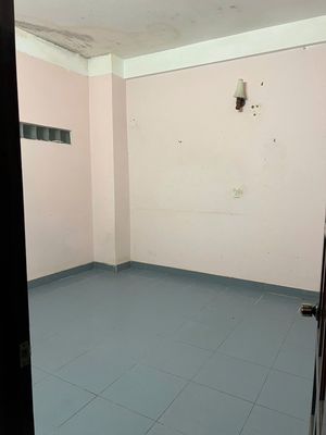 CHO THUÊ NHÀ NGUYÊN 2 LẦU – LỐI ĐI RIÊNG – NGAY CHỢ CHI LĂNG