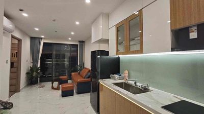 Cho thuê căn 2PN toà GH 3 nhà mới Full nội thấy vinhome Q9