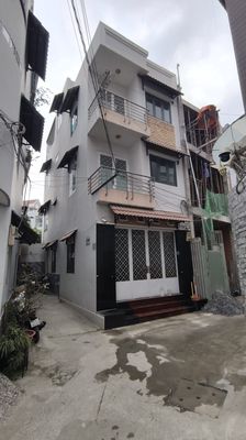 Cho Thuê Nhà Riêng Nguyên Căn 3 tầng