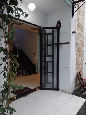 CHO THUÊ BIỆT THỰ SÂN VƯỜN XANH ĐẸP, AN NINH 24/7, HỒ BƠI RIÊNG