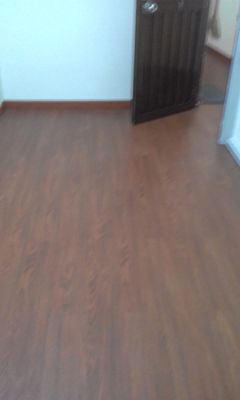 NỮ NHÂN VIÊN VĂN PHÒNG - Thuê phòng - Quận Phú Nhuận