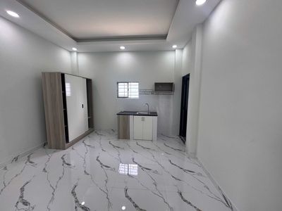 Trống phòng full nội thất ,mặt tiền Bùi Văn Ba , Q7