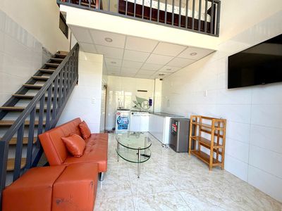 CHO THUÊ CĂN HỘ DUPLEX ĐƯỜNG TÔ HIỆU CÓ SÂN RỘNG GIÁ 4.5 TRIỆU/THÁNG