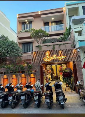 🔥 CHO THUÊ NHÀ MẶT TIỀN ĐẶNG TẤT – TÂN ĐỊNH, QUẬN 1 🔥