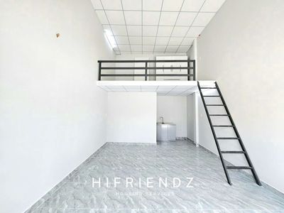 DÃY NHÀ LIỀN KỀ MỚI XÂY TẶNG 500K KHÁCH DÀI HẠN CÓ BÃI ÔTÔ SÁT ĐẦM SEN