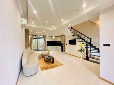 NHÀ PHỐ 4PN 5WC VEROSA KHANG ĐIỀN - FULL NT - BV 24/24 -LIÊN PHƯỜNG Q9