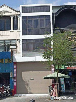 CHO THUÊ  NHÀ NGUYÊN CĂN MẶT TIỀN ĐƯỜNG CMT8