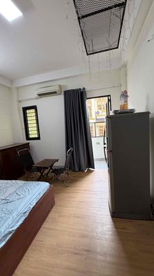 Cho thuê CHDV full nội thất mặt tiền Hoa Sữa Phú Nhuận.