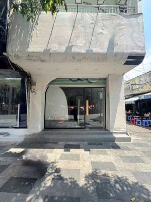🏢 𝐂𝐇𝐎 𝐓𝐇𝐔Ê 𝐌Ặ𝐓 𝐁Ằ𝐍𝐆 𝐍𝐆𝐔𝐘Ễ𝐍 𝐓𝐑Ã𝐈 𝐐𝐔Ậ𝐍 1